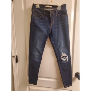 Levi's 710 Super Skinny Jeans